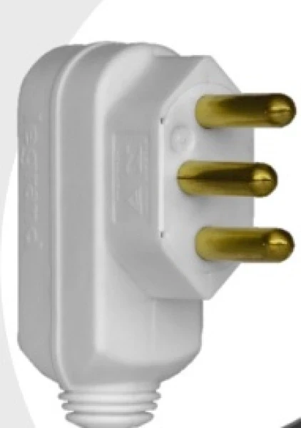 Plug Macho 10a 2p+t Lateral Legrand