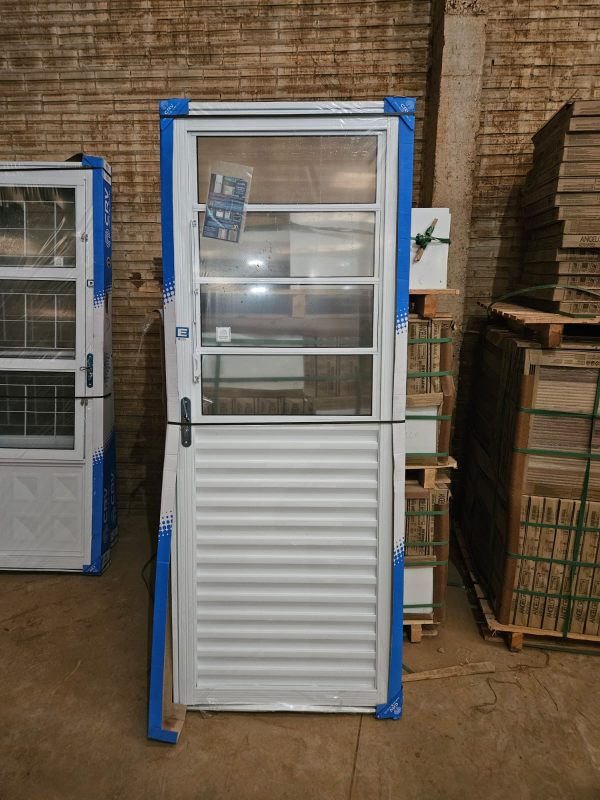 Porta Dir Inova Mista Bascul Branca 84x215 Marco 12